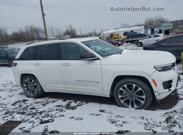 1C4RJHDG8PC505061 2023 JEEP GRAND CHEROKEE Белый Вид задней части салона