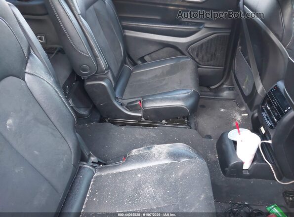 1C4RJKAG8R8917911 2024 JEEP GRAND CHEROKEE L Черный Вид наклейки с VIN-кодом