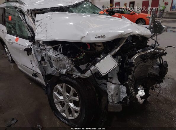 1C4RJKBG9P8881576 2023 JEEP GRAND CHEROKEE L Белый Панорамный вид салона 360°