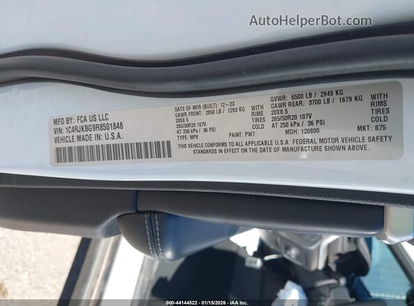 1C4RJKBG9R8501848 2024 JEEP GRAND CHEROKEE L Белый Вид подкапотного пространства