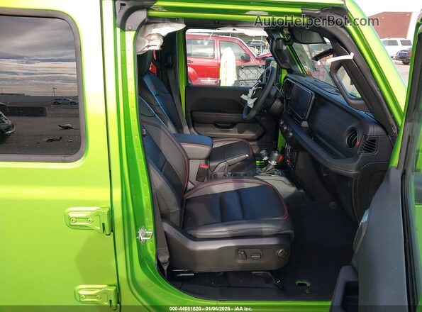 1C4RJXFN9SW533450 2025 JEEP WRANGLER Green Вид салону спереду