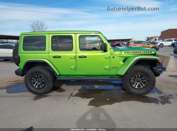 1C4RJXFN9SW533450 2025 JEEP WRANGLER Green Вид задньої частини салону