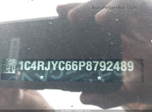 1C4RJYC66P8792489 2023 JEEP GRAND CHEROKEE 4XE Черный Вид задней части салона