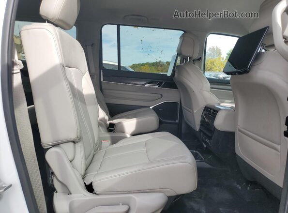 1C4SJSBP2PS563674 2023 JEEP WAGONEER Белый Вид задней части салона