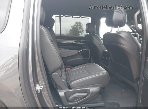 1C4SJSBP7SS533157 2025 JEEP WAGONEER L Серый Вид наклейки с VIN-кодом