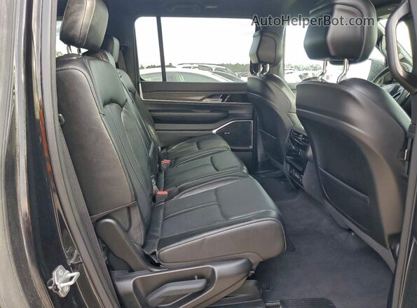 1C4SJSBP8PS568295 2023 JEEP WAGONEER Черный Вид задней части салона