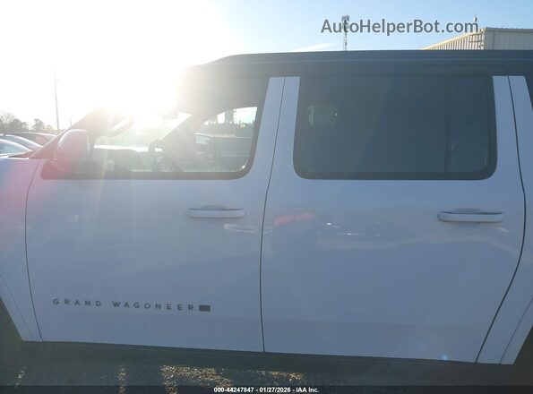 1C4SJSFP7RS161694 2024 JEEP GRAND WAGONEER L White სალონის 360-გრადუსიანი ხედი