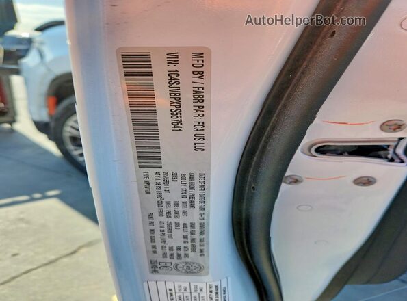 1C4SJVBPXPS557641 2023 JEEP WAGONEER White Widok komory silnika