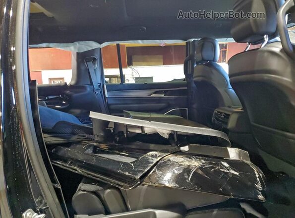 1C4SJVBPXSS520663 2025 JEEP WAGONEER Black Widok wnętrza z tyłu