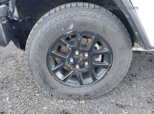 1C6HJTFG7PL564248 2023 JEEP GLADIATOR Silver Widok wnętrza 360 stopni