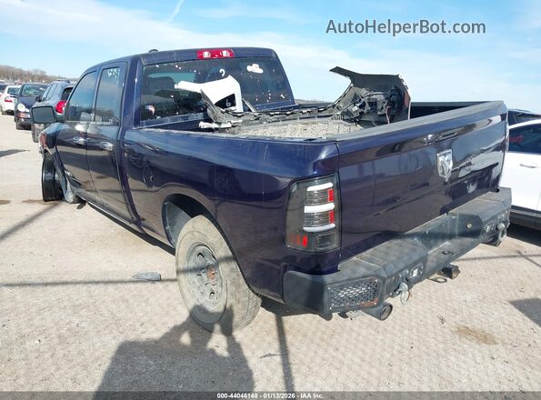 1C6RR6FG5JS132270 2018 RAM 1500 Purple Trasero izquierdo
