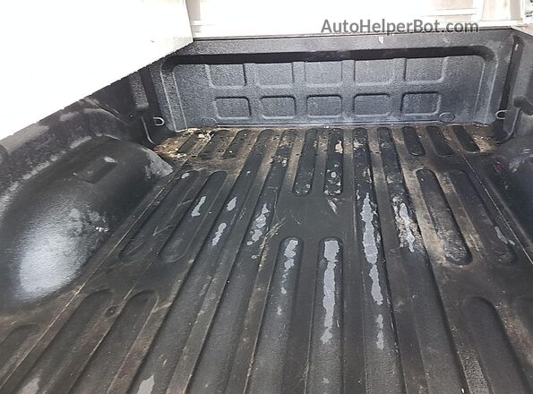 1C6RR7FG2PS524220 2023 RAM 1500 CLASSIC  Widok komory silnika