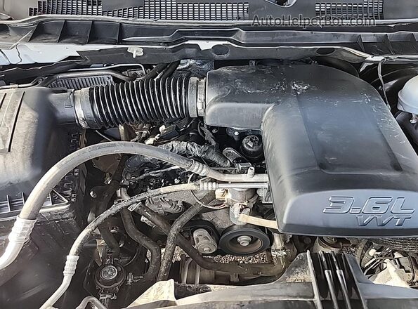 1C6RR7FG2PS524220 2023 RAM 1500 CLASSIC  Передняя левая четверть
