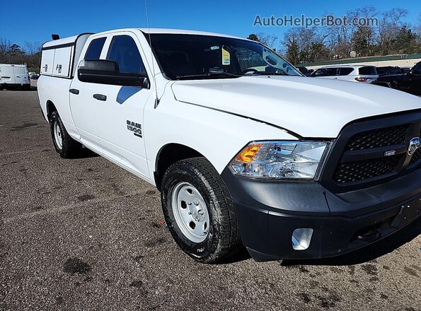 1C6RR7FG7PS531860 2023 RAM 1500 CLASSIC  Вид салона спереди