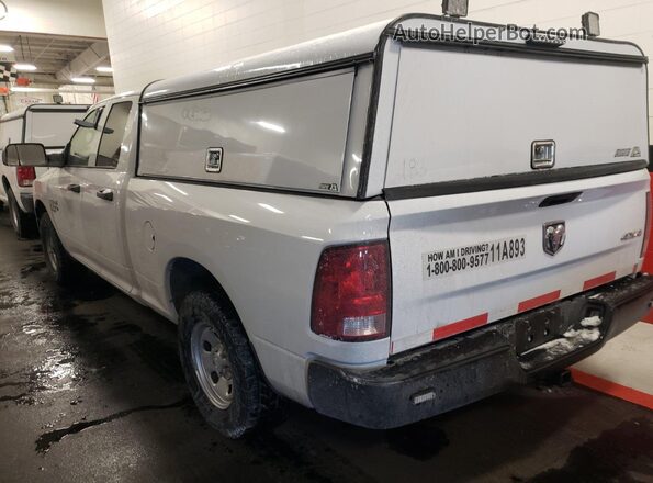 1C6RR7FG8PS524223 2023 RAM 1500 CLASSIC  Front view