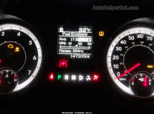 1C6RR7GT2GS228433 2016 RAM 1500 Белый Вид задних сидений
