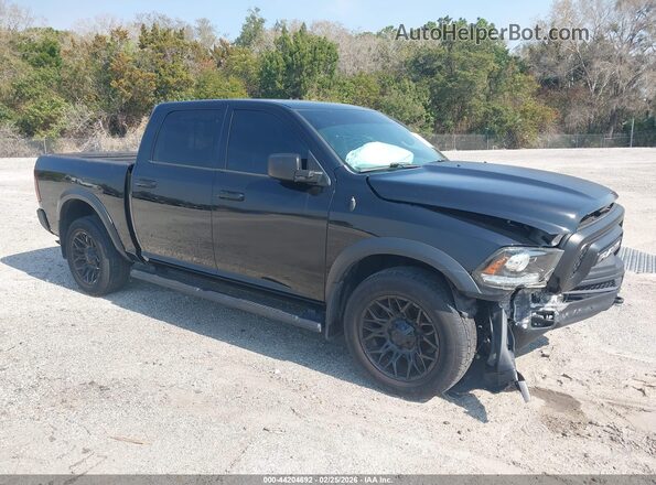 1C6RR7LG2KS686538 2019 RAM 1500 CLASSIC Черный Передняя правая четверть