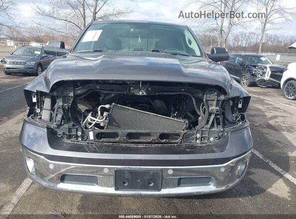1C6RR7LM1HS879374 2017 RAM 1500 Серый Вид спереди