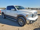 2018 Ram 1500 Laramie Белый vin: 1C6RR7NM5JS254706
