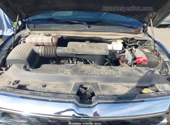 1C6RREFGXRN113525 2024 RAM 1500 Черный Вид сзади