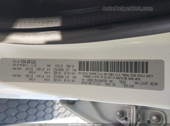 1C6RREJM6LN204750 2020 RAM 1500 White Widok komory silnika