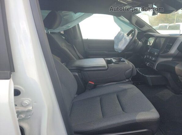 1C6RRFCG7RN222180 2024 RAM 1500  Вид задних сидений