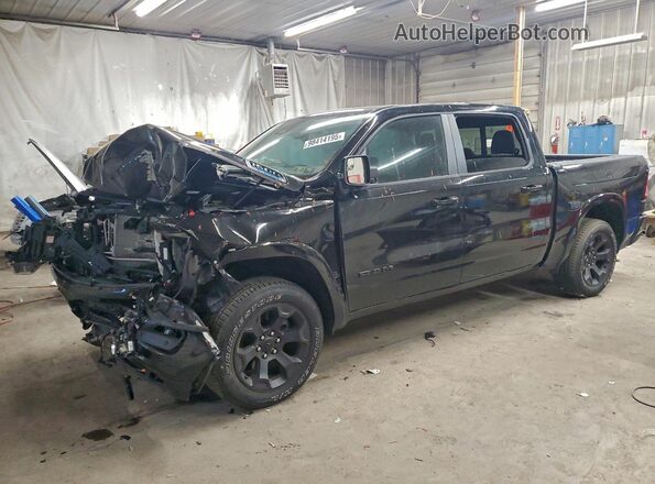 1C6RRFFG9SN547981 2025 RAM 1500 Черный Передняя левая четверть