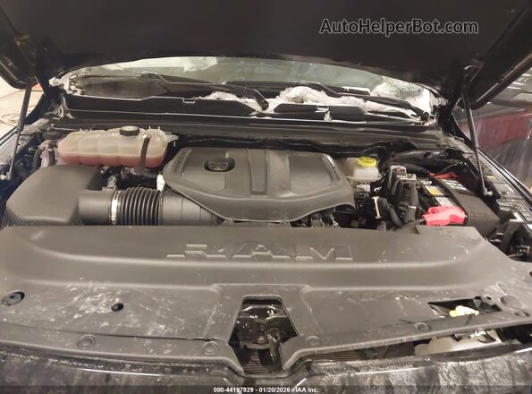 1C6SRFFP3TN167957 2026 RAM 1500 Черный Вид сзади