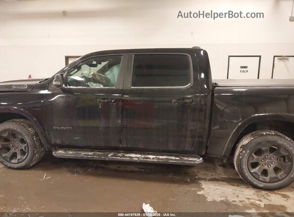 1C6SRFFP3TN167957 2026 RAM 1500 Черный Панорамный вид салона 360°