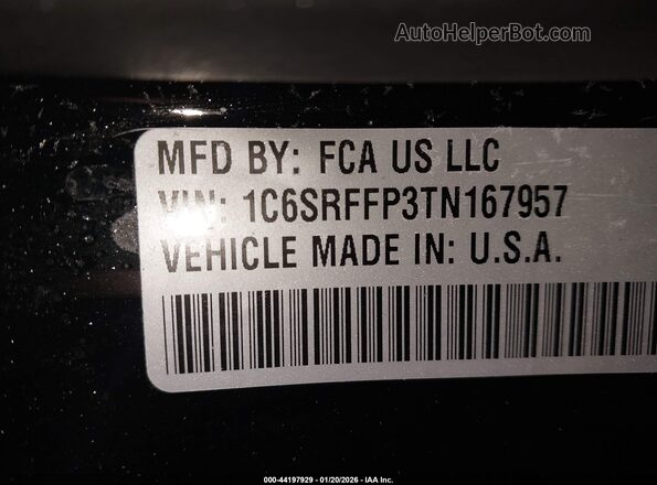 1C6SRFFP3TN167957 2026 RAM 1500 Черный Вид подкапотного пространства