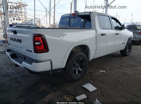 1C6SRFFP9SN517400 2025 RAM 1500 Белый Задняя правая четверть