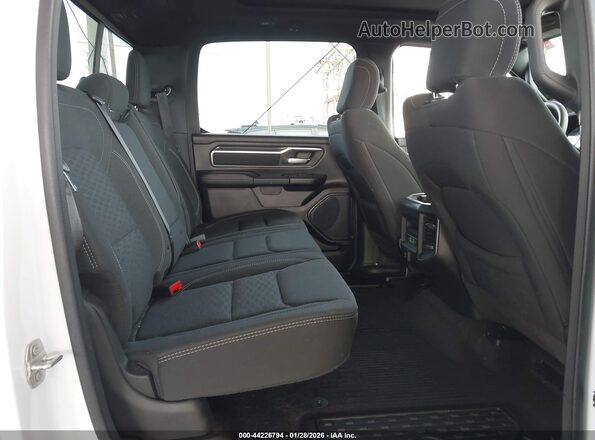 1C6SRFFP9SN517400 2025 RAM 1500 Белый Вид наклейки с VIN-кодом