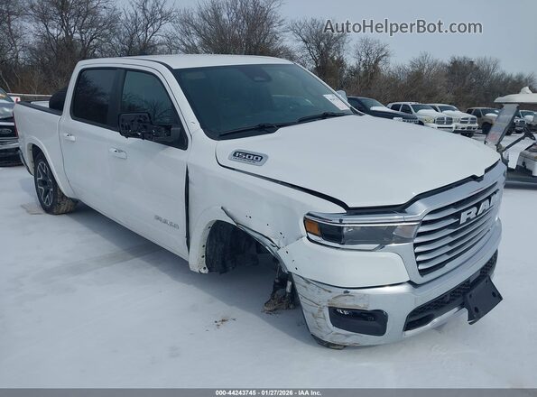 1C6SRFJP0TN255050 2026 RAM 1500 White Przód prawy