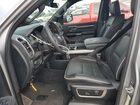 2025 Ram 1500 Laramie Серебряный vin: 1C6SRFJP9SN589933