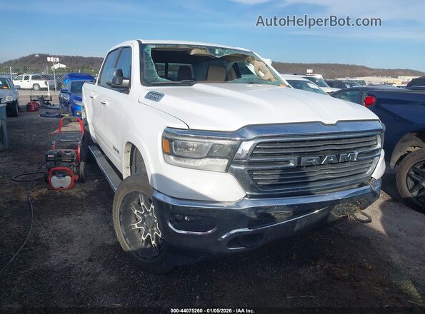 1C6SRFJT1LN409472 2020 RAM 1500 Белый Передняя правая четверть