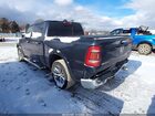 2019 Ram 1500 Laramie  4x4 5'7 Box Черный vin: 1C6SRFJT2KN740981