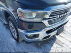 2019 Ram 1500 Laramie  4x4 5'7 Box Черный vin: 1C6SRFJT2KN740981