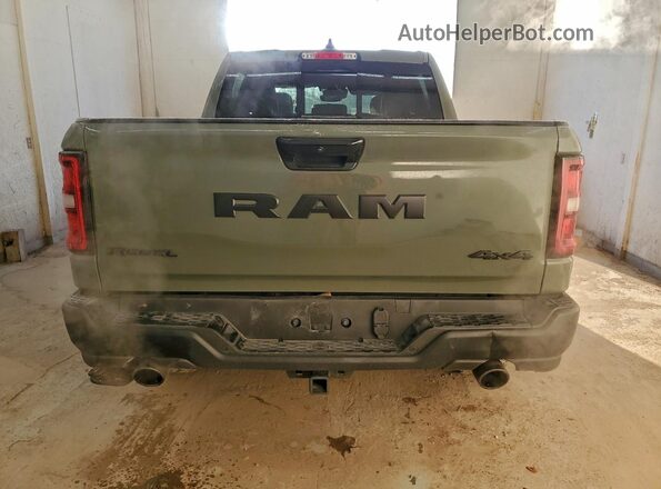 1C6SRFLP4TN249717 2026 RAM 1500 Зеленый Вид сзади