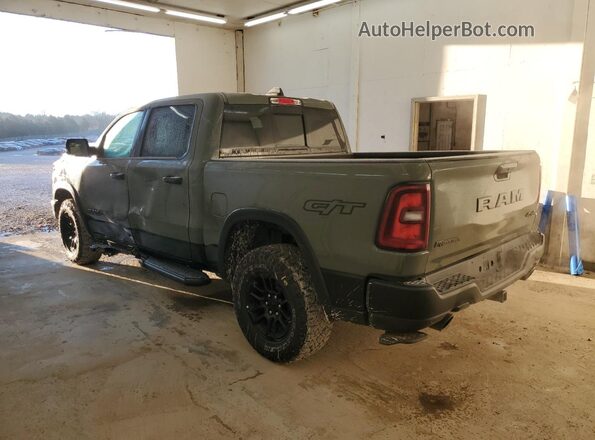 1C6SRFLP4TN249717 2026 RAM 1500 Зеленый Панорамный вид салона 360°