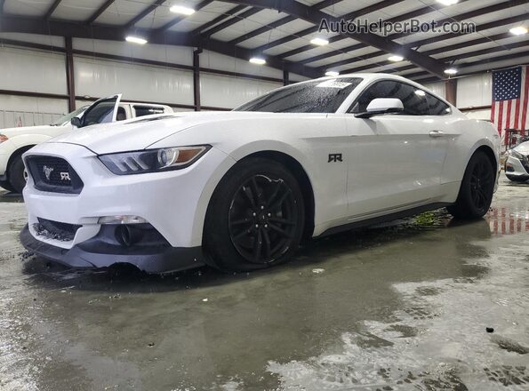 1FA6P8CF1H5278866 2017 FORD MUSTANG Белый Передняя левая четверть