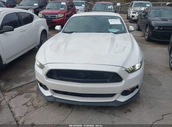 1FA6P8CF7H5272912 2017 FORD MUSTANG Белый Вид щитка приборов