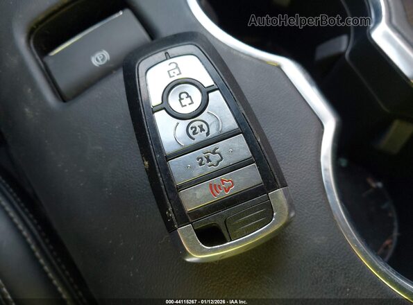 1FA6P8TH0R5130145 2024 FORD MUSTANG Красный Вид панели приборов