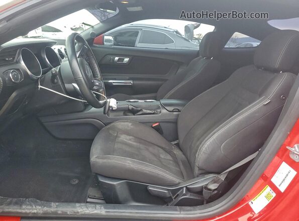 1FA6P8TH5N5145976 2022 FORD MUSTANG Красный Вид салона спереди