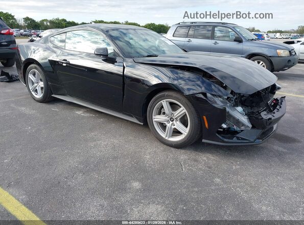 1FA6P8TH7T5109557 2026 FORD MUSTANG Черный Передняя правая четверть