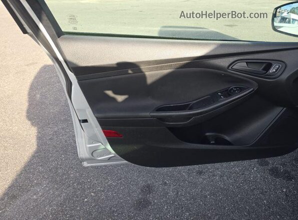 1FADP3E25GL366074 2016 FORD FOCUS  
