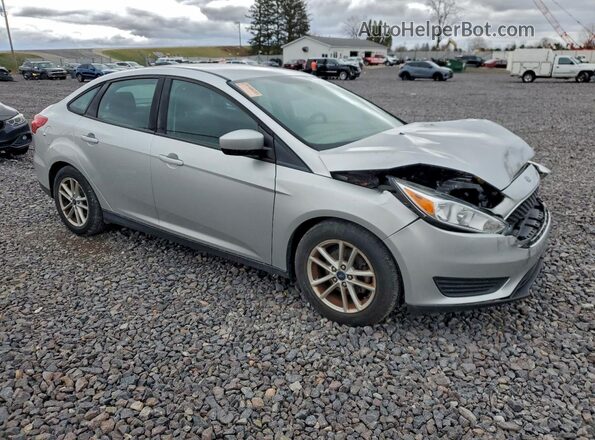 1FADP3FE2JL210140 2018 FORD FOCUS Белый Передняя правая четверть