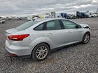 2018 Ford Focus Se Белый vin: 1FADP3FE2JL210140