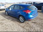 2018 Ford Focus Se Blue vin: 1FADP3K23JL282489
