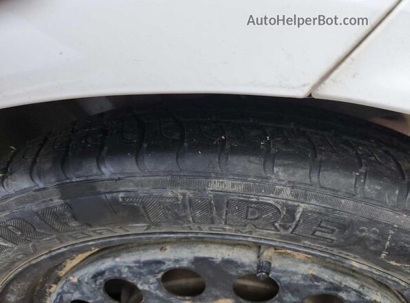 1FADP3K27JL235904 2018 FORD FOCUS  Передняя правая четверть