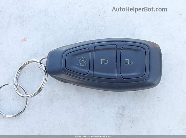 1FADP3L92JL282818 2018 FORD FOCUS ST White Widok deski rozdzielczej